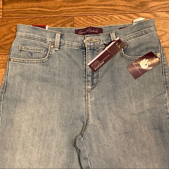 Gloria Vanderbilt Amanda Fit Denim - Picture 2 of 6